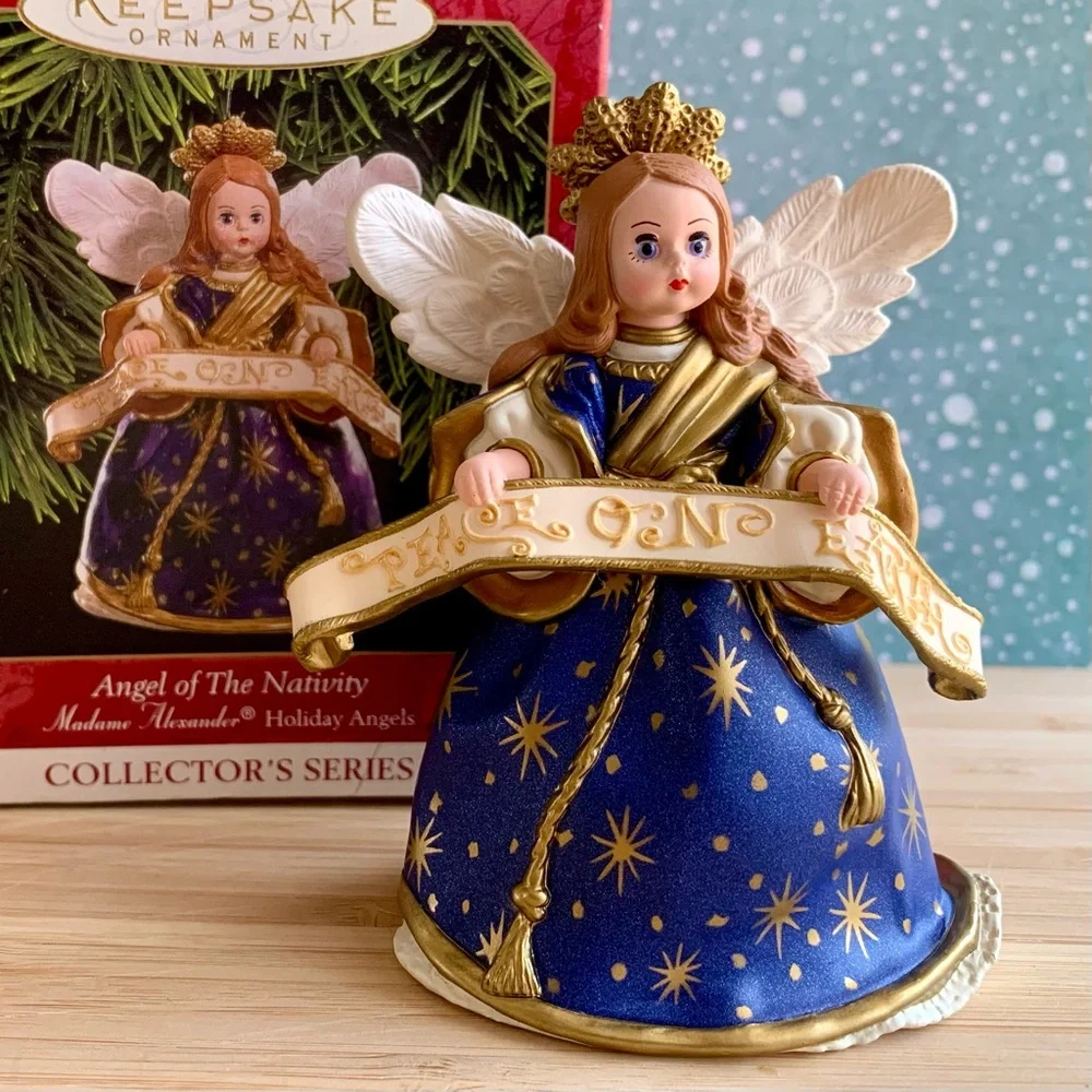 Hallmark Keepsake Ornament * Angel of The Nativity * 1999